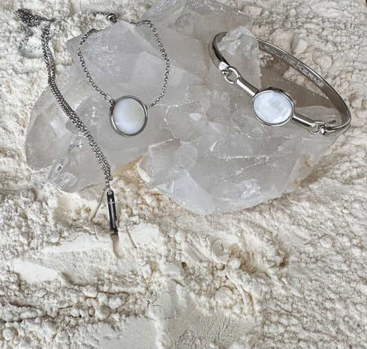 Mix Madrepérola Colar Lua Cheia + Bracelete Ródio Branco