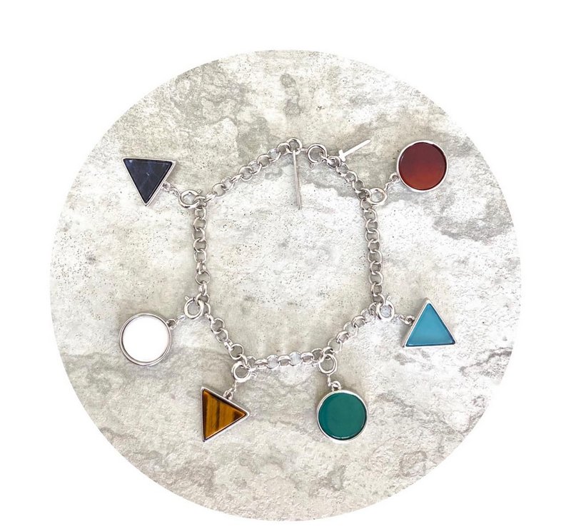 Pulseira Elos + Pingente Pirâmide Ródio Branco