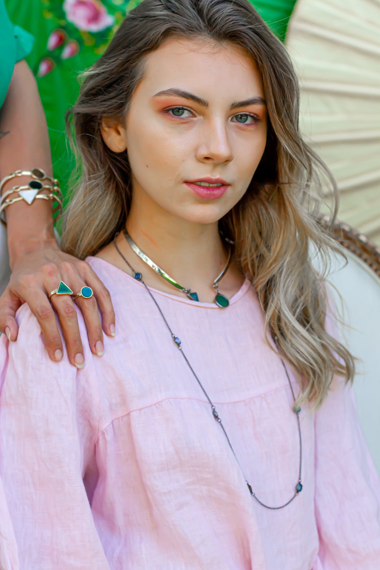 Colar Choker Equilíbrio Ródio Branco